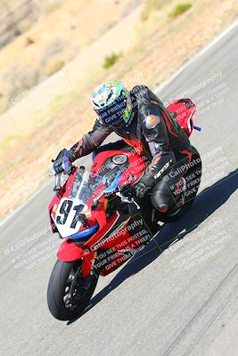 media/Oct-14-2023-TrackXperience (Sat) [[0517685739]]/Level 3/session 3 turn 2/
